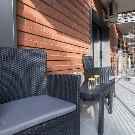 Cityheaven With Parking And Ac Cracóvia Exterior foto