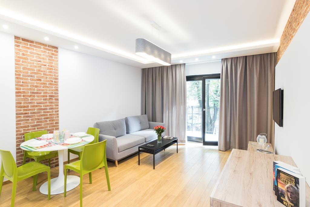 Cityheaven With Parking And Ac Cracóvia Exterior foto