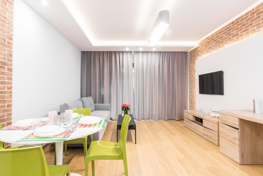 Cityheaven With Parking And Ac Cracóvia Exterior foto
