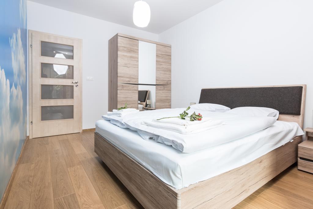 Cityheaven With Parking And Ac Cracóvia Exterior foto